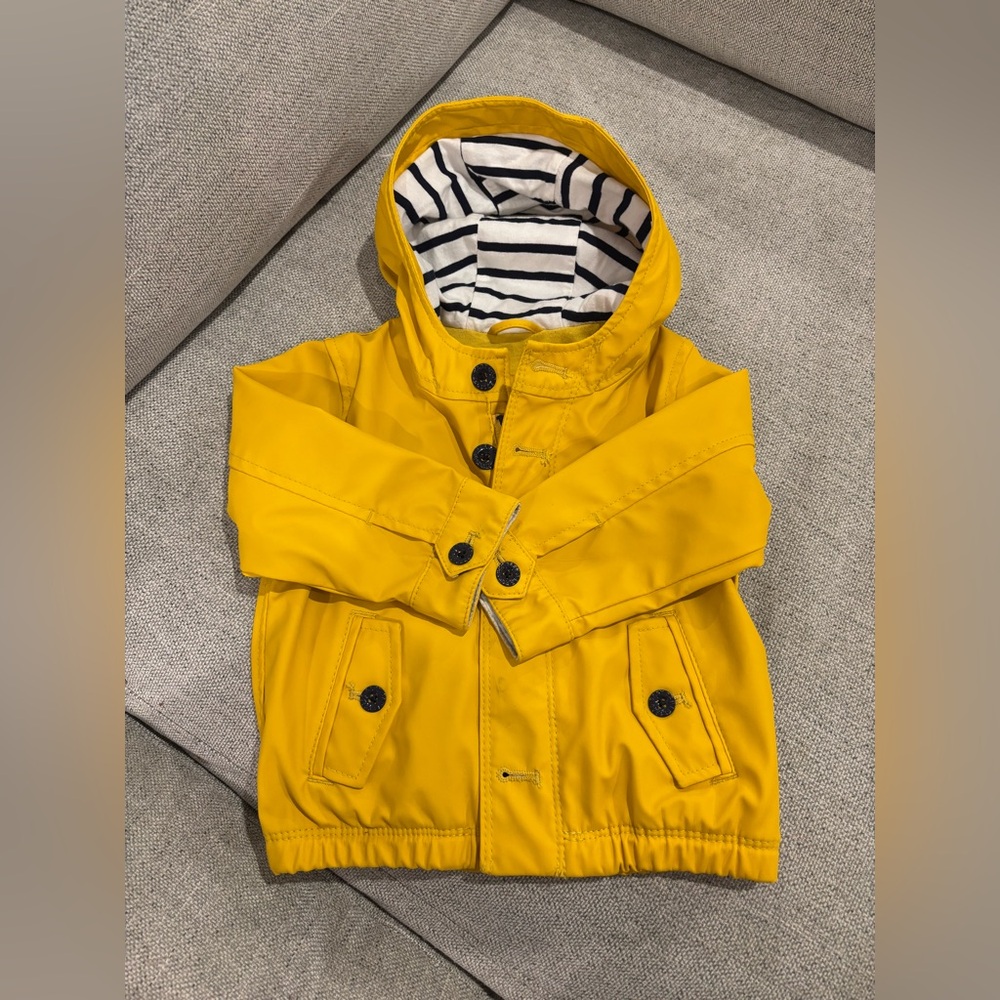 GAP Baby Yellow Kids Raincoat with Hood - striped lining 18-24 months